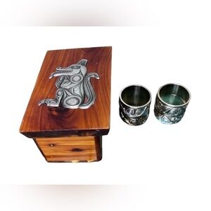 First Nations Vintage Boma Wolf Napkin Rings in cedar box